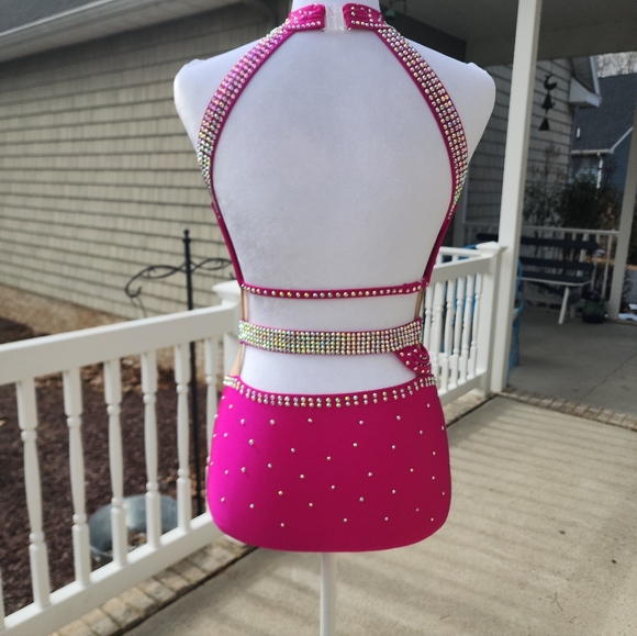 New!! Jazz Costume and wristbands - Picture 3 of 6